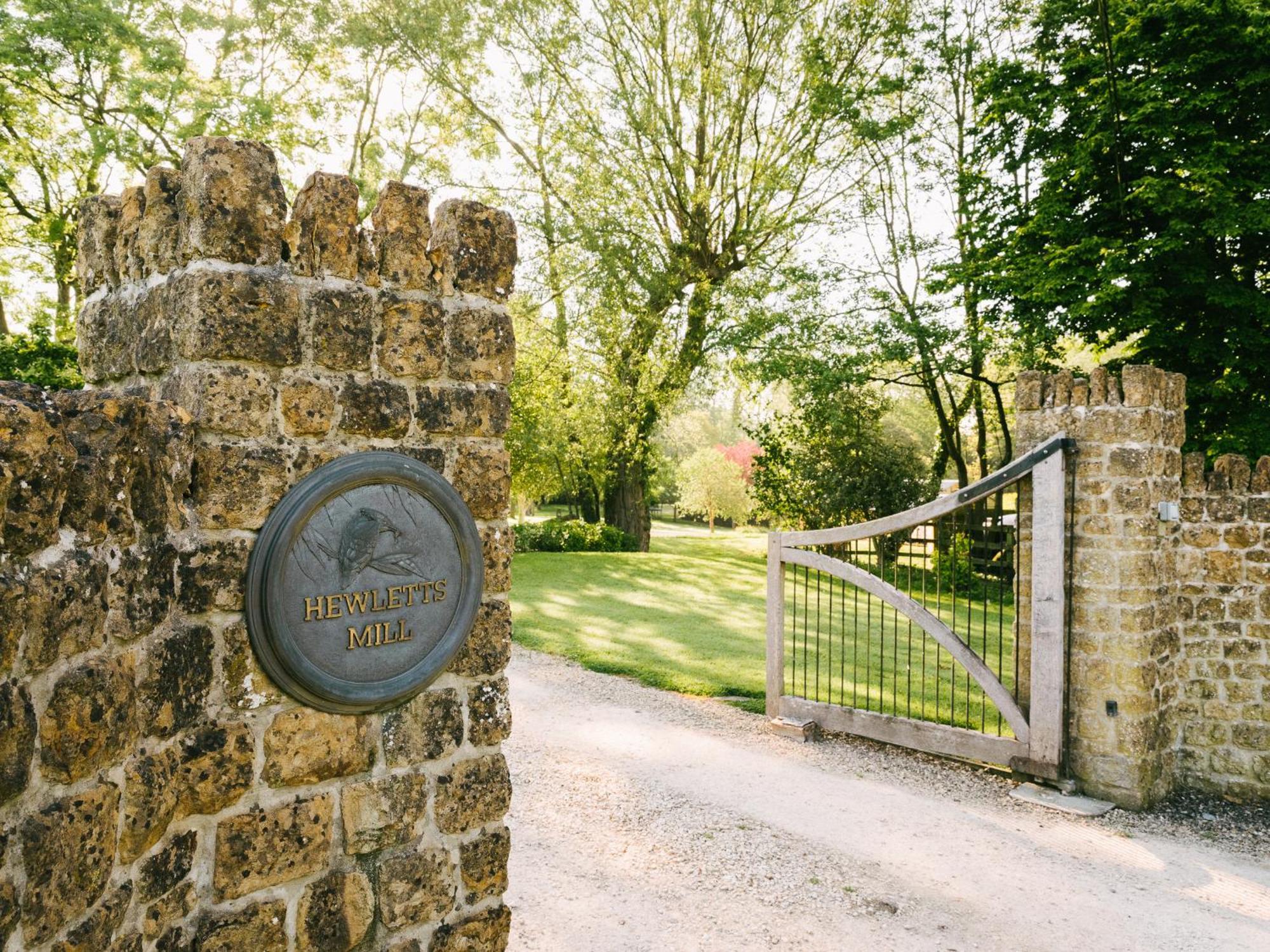 Hostal Hewletts Mill Castle Cary Exterior foto